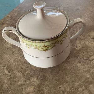 Noritake Raleigh Lidded Sugar Bowl